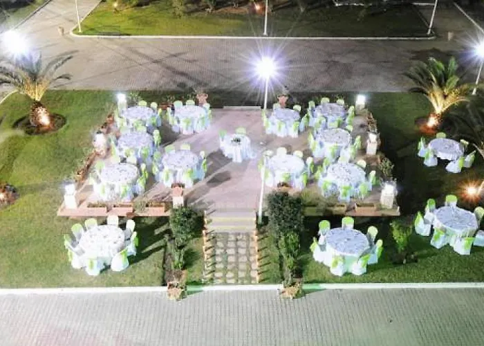 Tunis Hotels for Romantic Getaway near Medina of Tunis