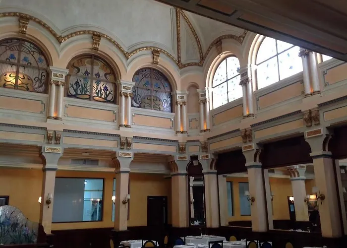 Tunis 4 Star Hotels near Medina of Tunis