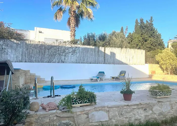 La Maison Les Pins Chambre D'Hote Chez L'Habitant La Marsa