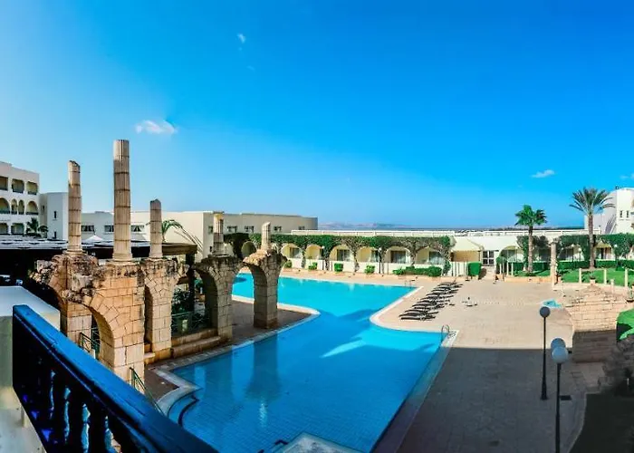 Luxury Hotels in La Marsa